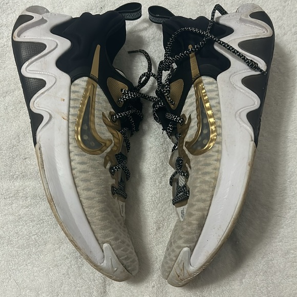 Nike Giannis Immortality basketball shoes, size 11 - Picture 2 of 6